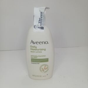 Aveeno Daily Moisturizing Body Lotion for Dry Skin with Prebiotic Oat NEW